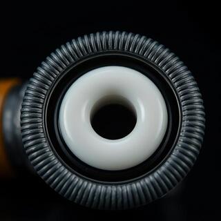 Closeup of guide wraps with neat finish